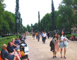 A walk in the park, Helsinki